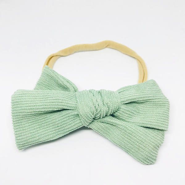 AUBREY BOW // MINT