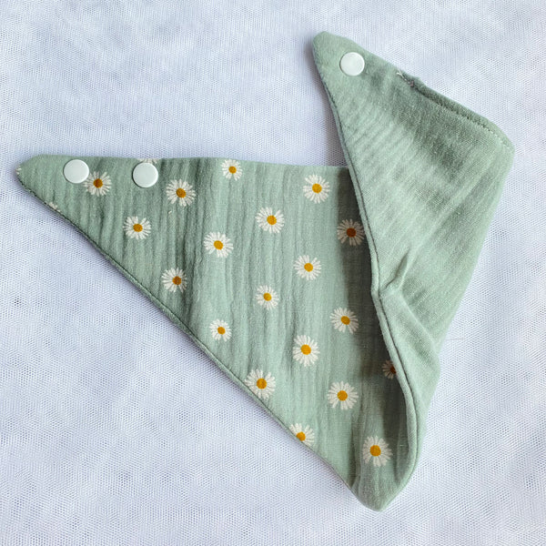 GIFT SET // MINT DAISIES (BIB x HEADBAND)