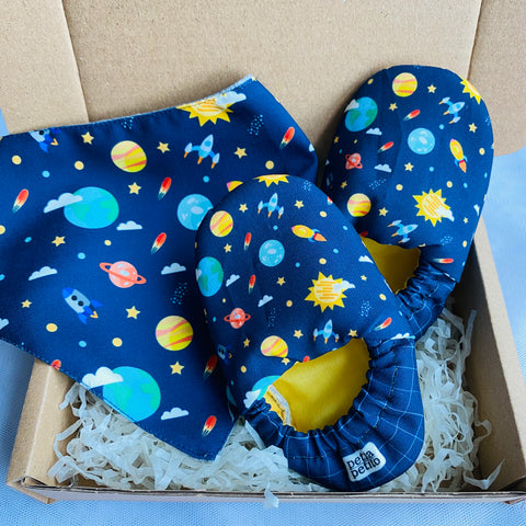 GIFT SET // OUTERSPACE (BIB x MINI SHOES)