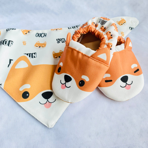 GIFT SET // LITTLE PUPPY (BIB x MINI SHOES)