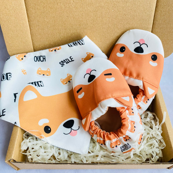 GIFT SET // LITTLE PUPPY (BIB x MINI SHOES)